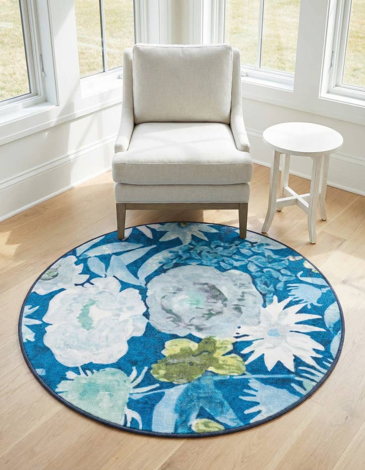 Detail image of 3' 3 x 3' 3 Washable Jill Zarin Caribbean Indoor / Outdoor Round Rug