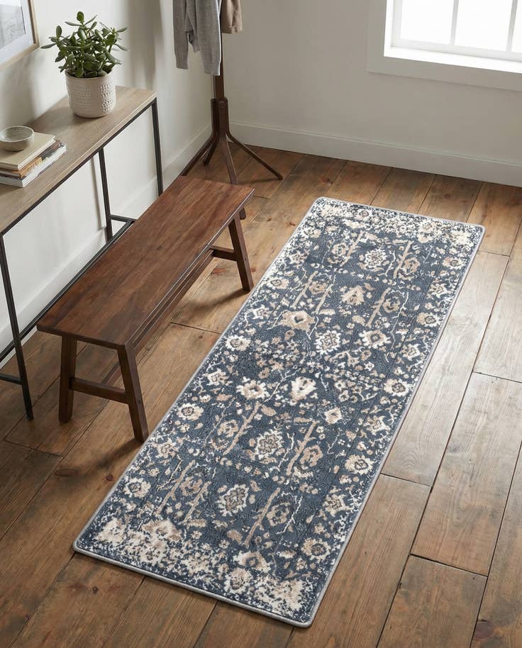 Detail image of 2' x 5' 3 Oregon Runner Rug