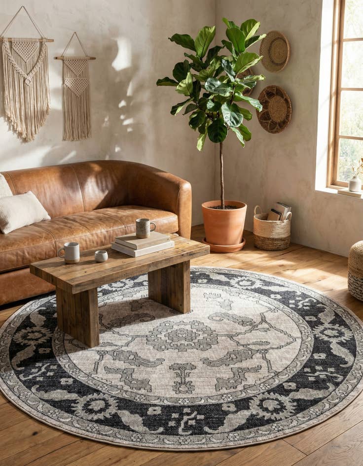 Detail image of 7' x 7' Eco Traditional Round Rug