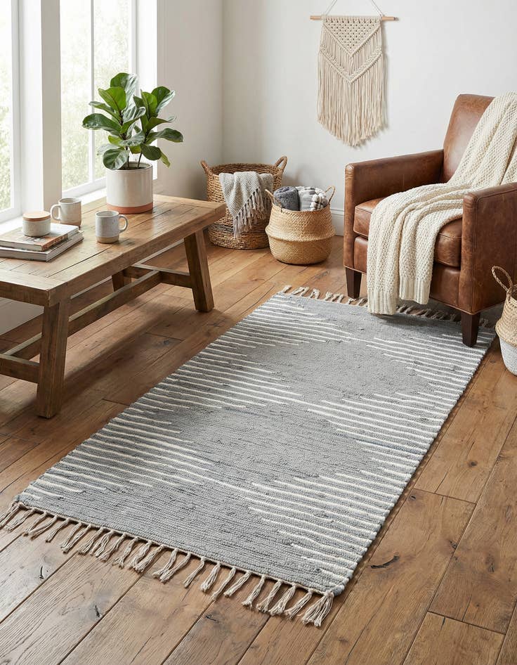 Detail image of 3' 3 x 5' 1 Hand Woven Chindi Cotton Rug