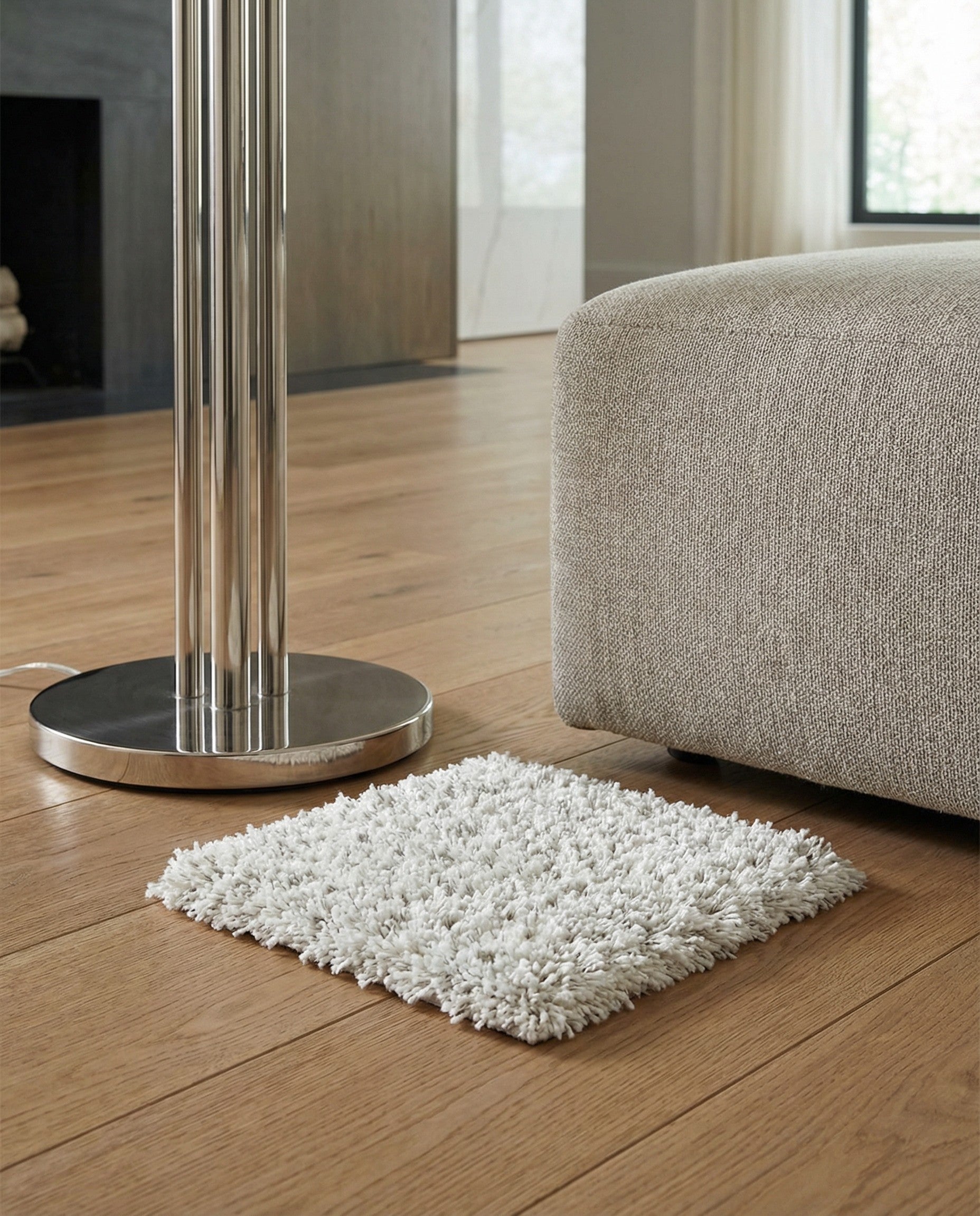 1' 4 x 1' 4 Jill Zarin Shaggy Chic Sample Rug
