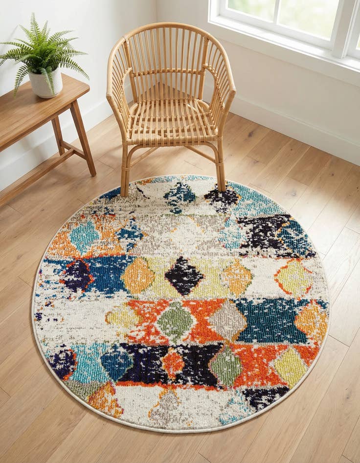 Detail image of 3' 3 x 3' 3 Washable Vivid Round Rug