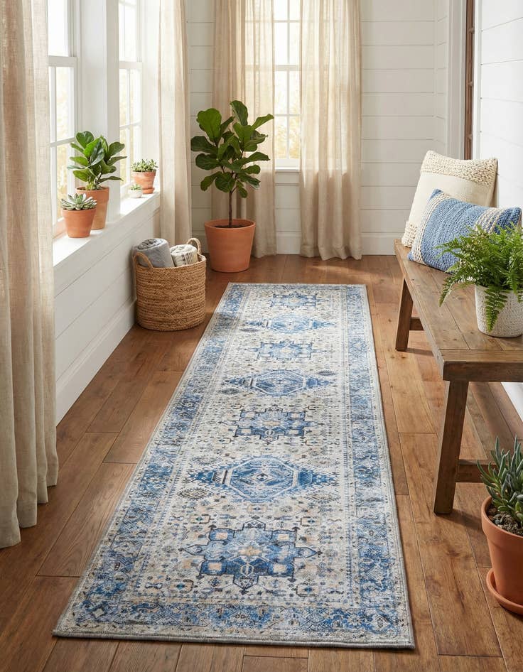 Detail image of 2' 7 x 10'  Washable Yara Runner Rug