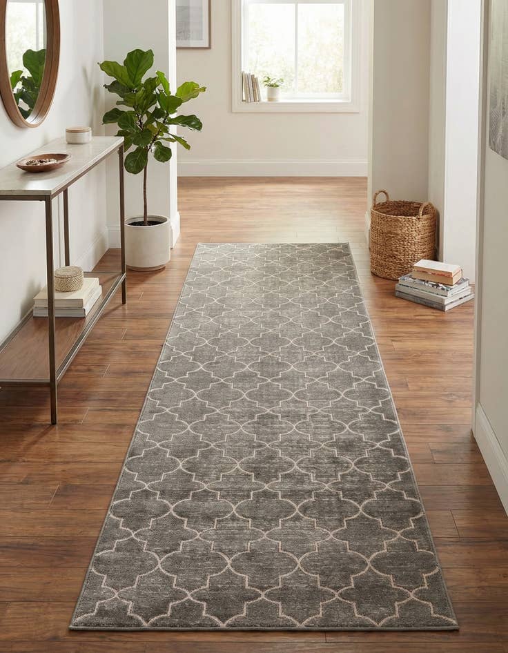 Detail image of Jill Zarin 2' 7 x 8' Uptown Lincoln Center Runner Rug