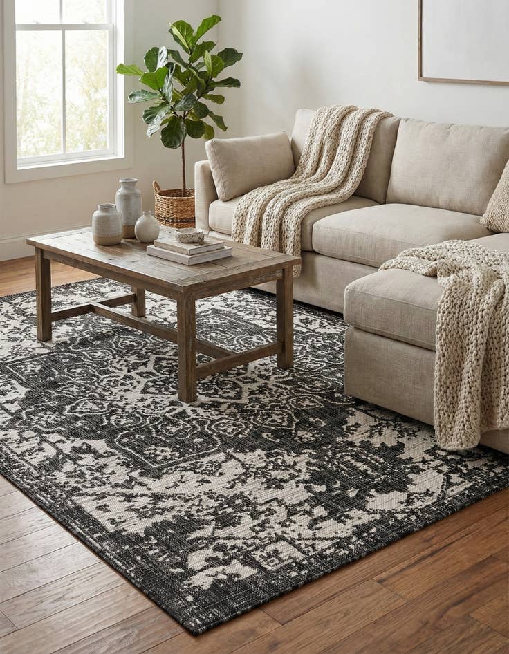 Detail image of 5' 3 x 8'  Washable Jill Zarin Dubai Indoor / Outdoor Rug