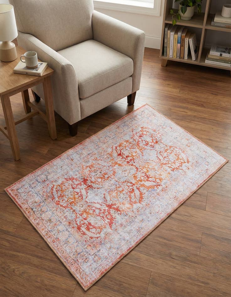 Detail image of 3' 6 x 5' 6 Timeless Rug