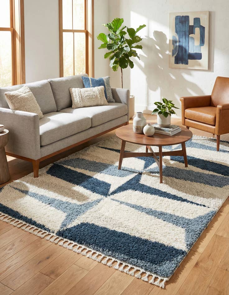 Detail image of 7' x 10' Athena Shag Rug