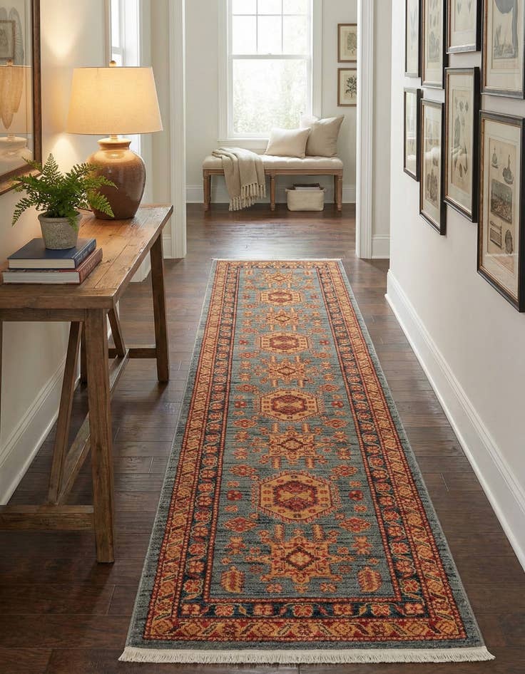 Detail image of  2' 7 x 10' Sara Runner Rug