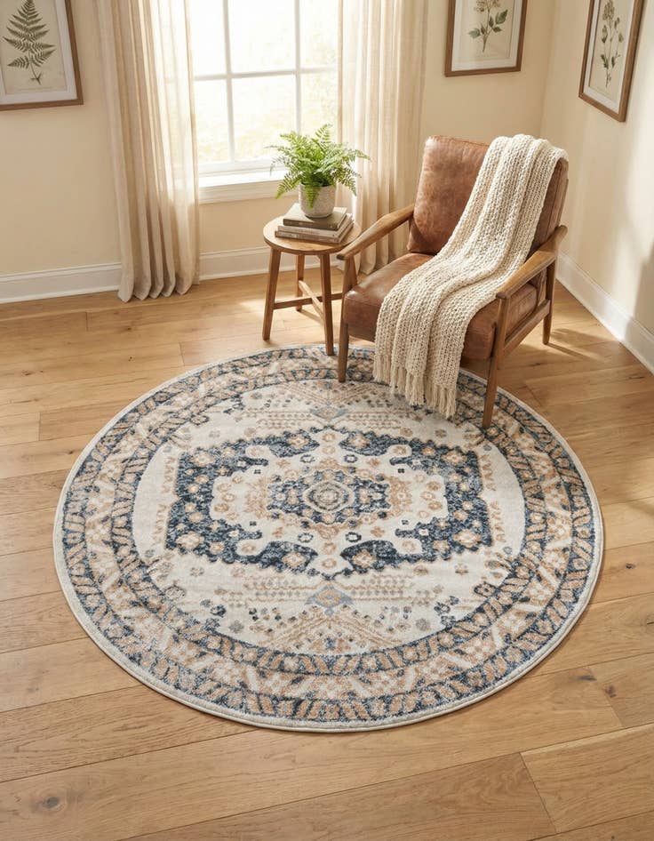 Detail image of 7' x 7' Oxford Round Rug