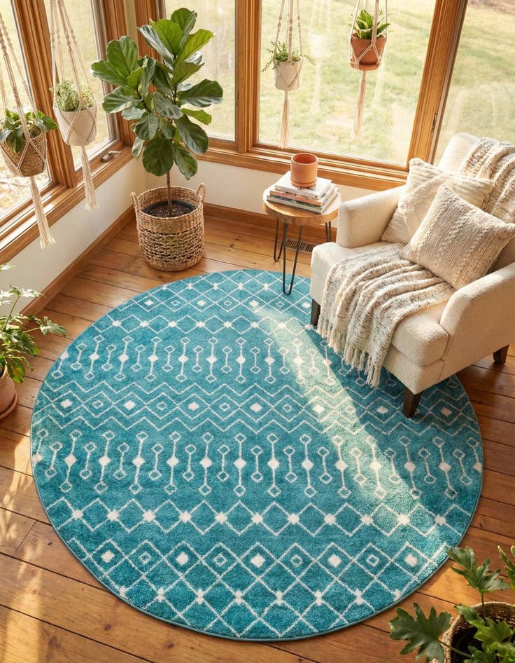 Detail image of 7' 10 x 7' 10 Moroccan Trellis Round Rug