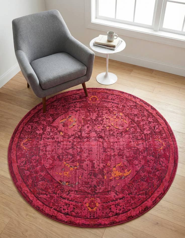 Detail image of 6' x 6' Washable Fleur Round Rug