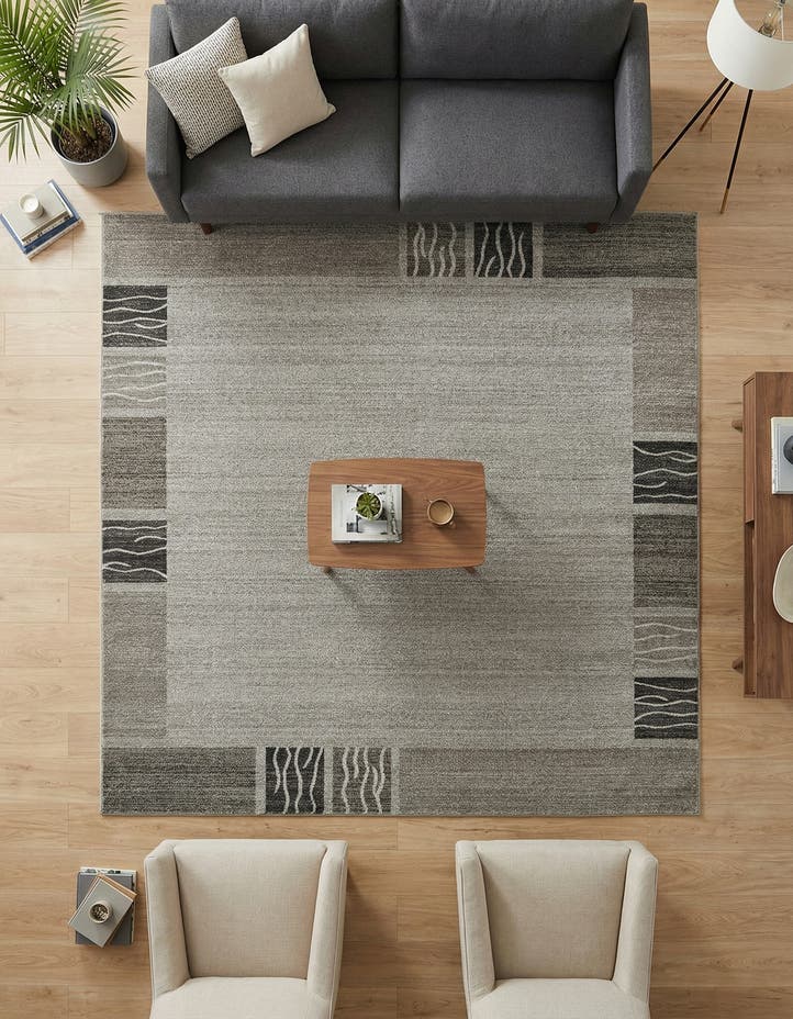 7' 10 x 7' 10 Angelica Square Rug
