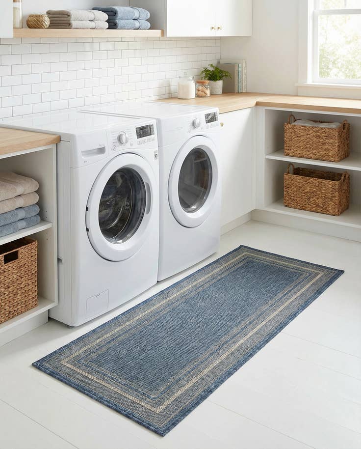 Detail image of 2' x 5' Easy-Clean Border Indoor / Outdoor Runner Rug