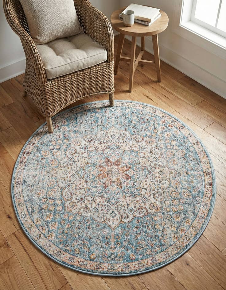 Detail image of 4' x 4' Newport Round Rug