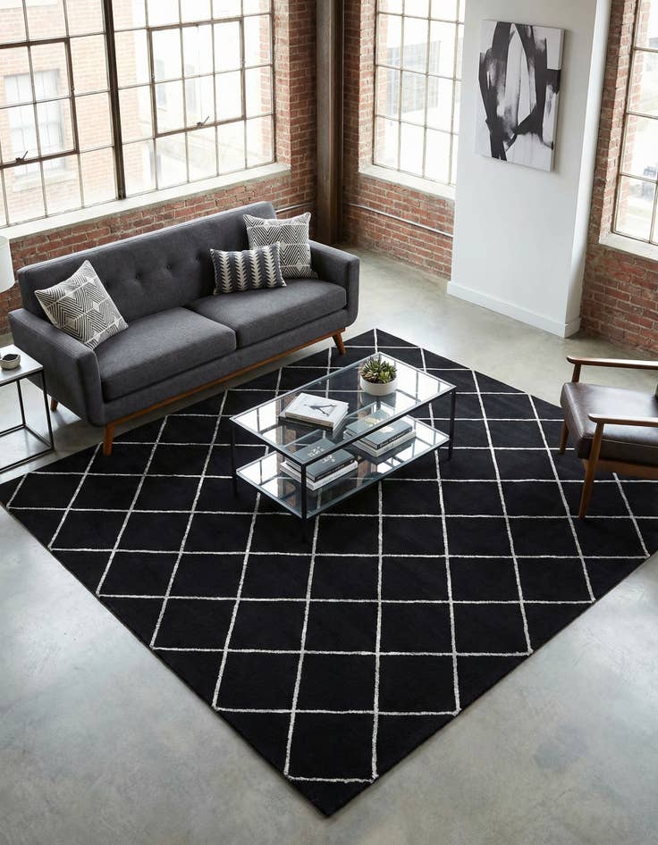 Detail image of 7' 10 x 7' 10 Vogue Geo Square Rug