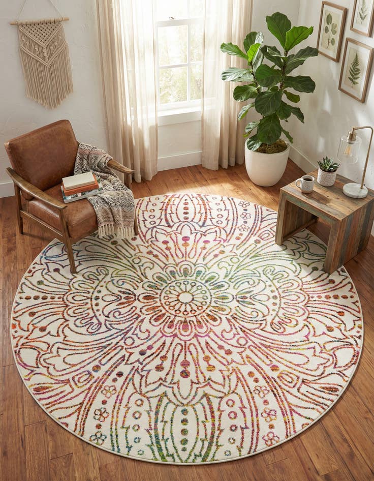 Detail image of 6' x 6' Tuscany Round Rug