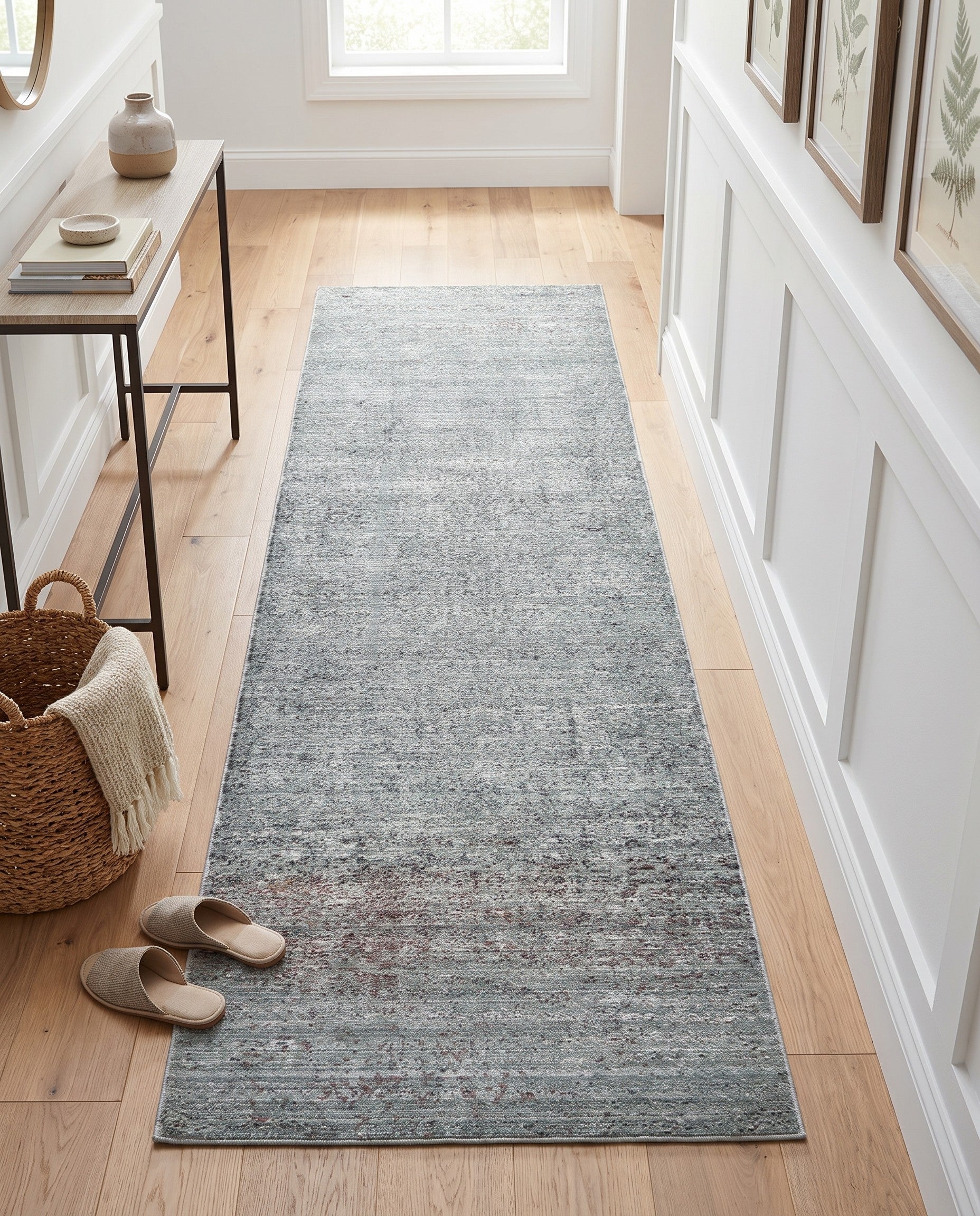 2' 7 x 9' 10 Alexis Runner Rug