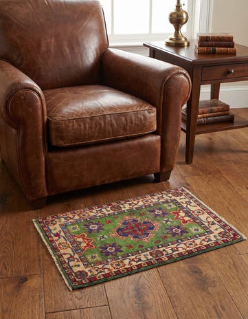 2' x 3' Hand Knotted Kazak Rug