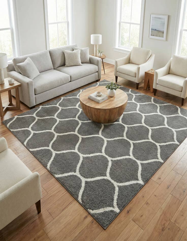 Detail image of 7' 10 x 7' 10 Lattice Frieze Square Rug