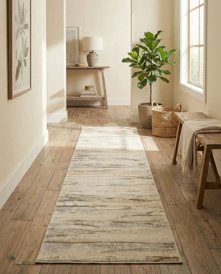 2' 7 x 10' Aria Runner Rug