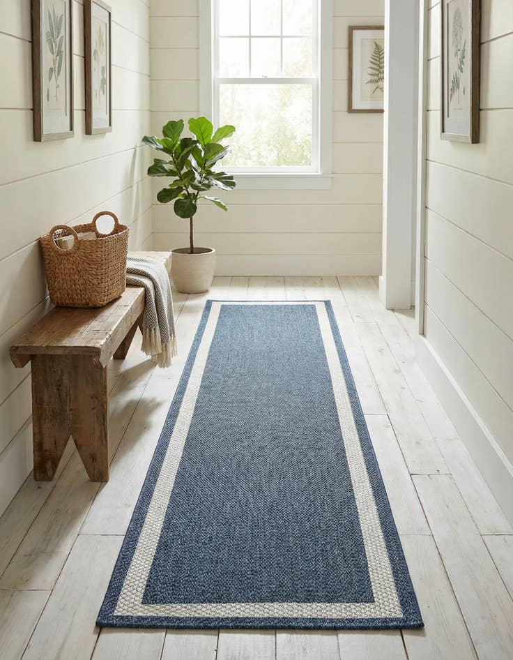 Detail image of 2' x 7' 10 Georgia Runner Rug