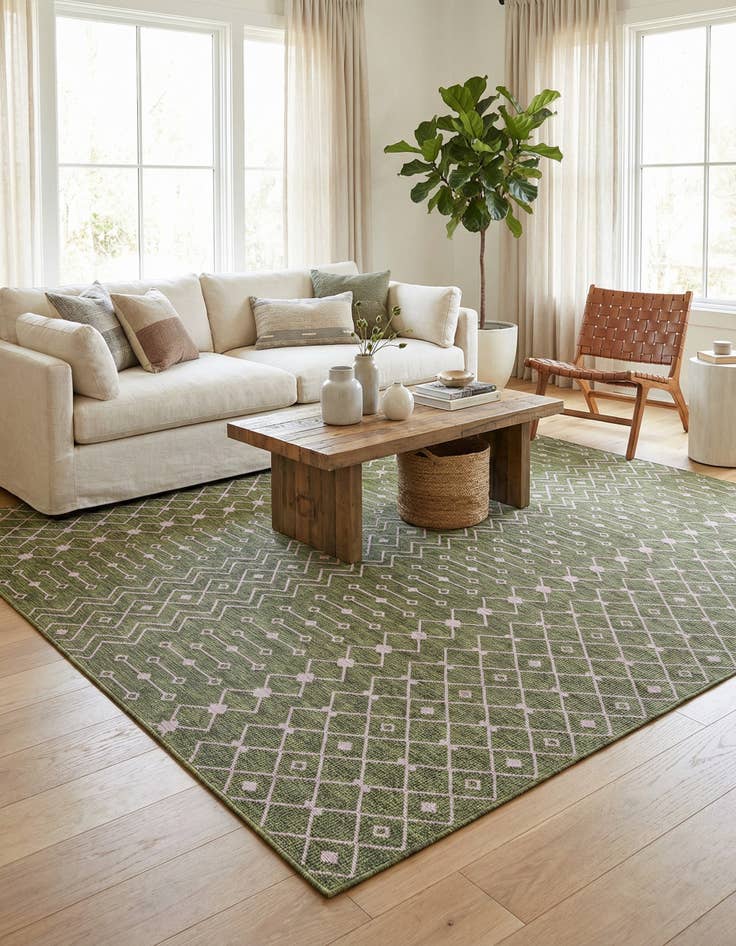 Detail image of 13' x 13'  Washable Trellis Indoor / Outdoor Square Rug