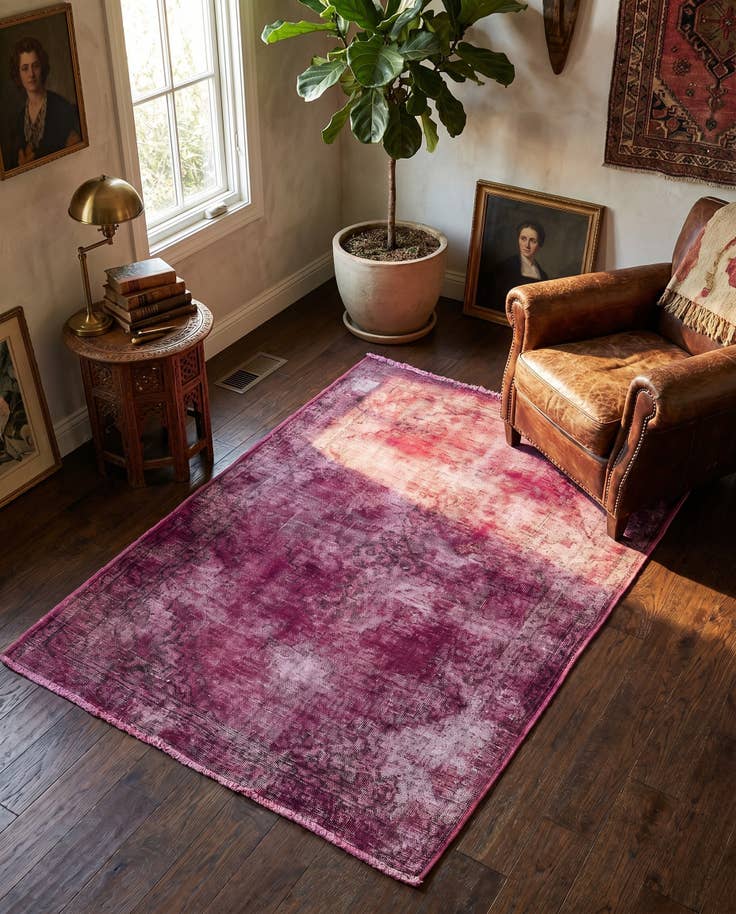 Detail image of 3' 2 x 4' 8 Hand Knotted Ultra Vintage Persian Wool Rug