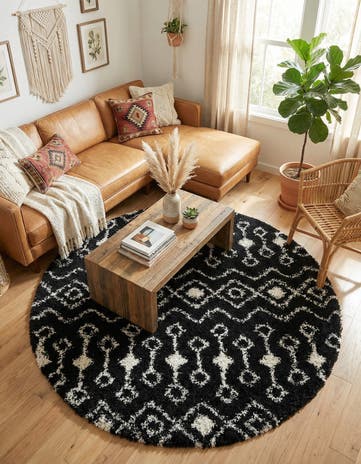 Black and White Moroccan Trellis Shag Round Rug
