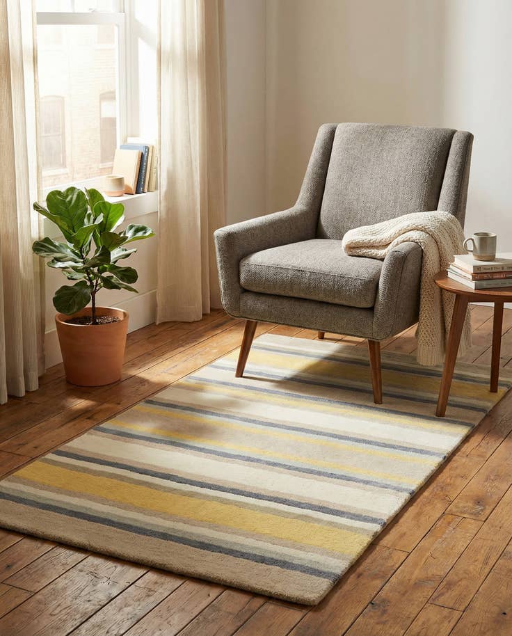 Detail image of 2' 9 x 5' Luna Wool Rug