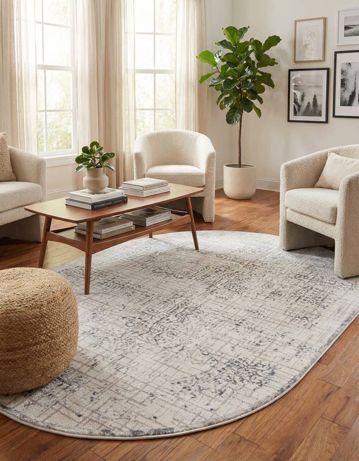 Detail image of 4' x 6' Chesterfield Oval Rug