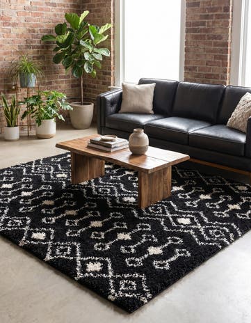 7' 10 x 7' 10 Moroccan Trellis Shag Square Rug