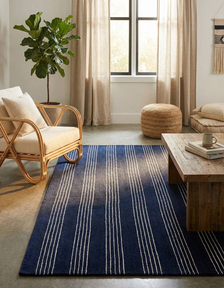 Detail image of 4' 1 x 6' 1 Jill Zarin Striped Wool Rug