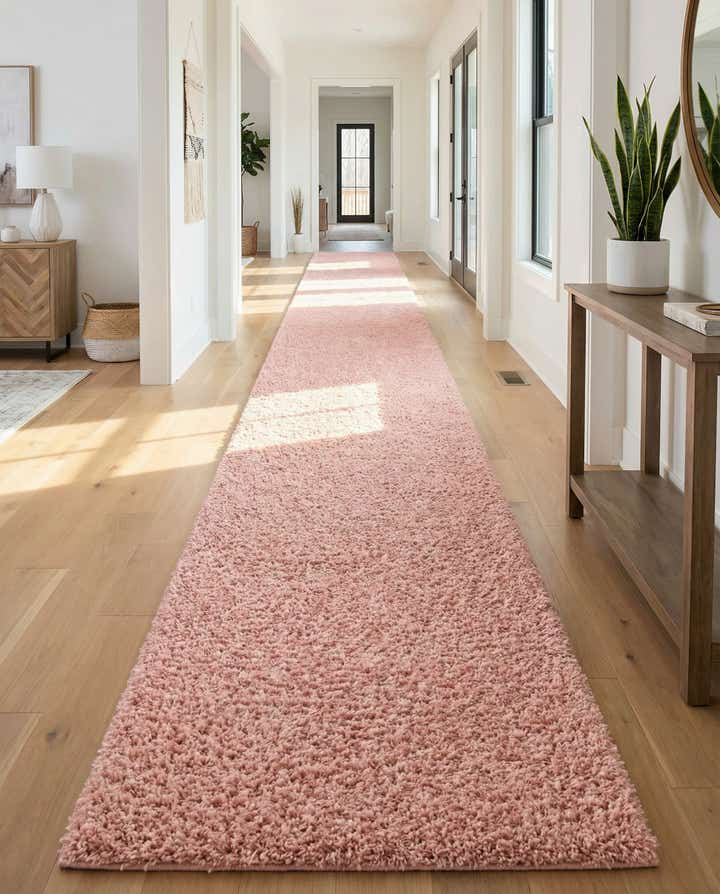 2' 7 x 16' 5 Zermatt Shag Runner Rug