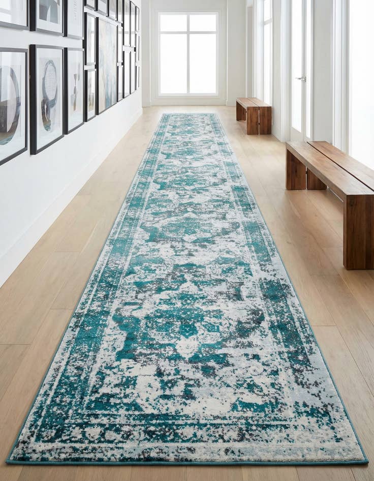 Detail image of 3' 3 x 19' 8 Monaco Runner Rug