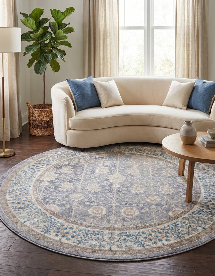 Detail image of 7' 3 x 7' 3 Vienna Round Rug