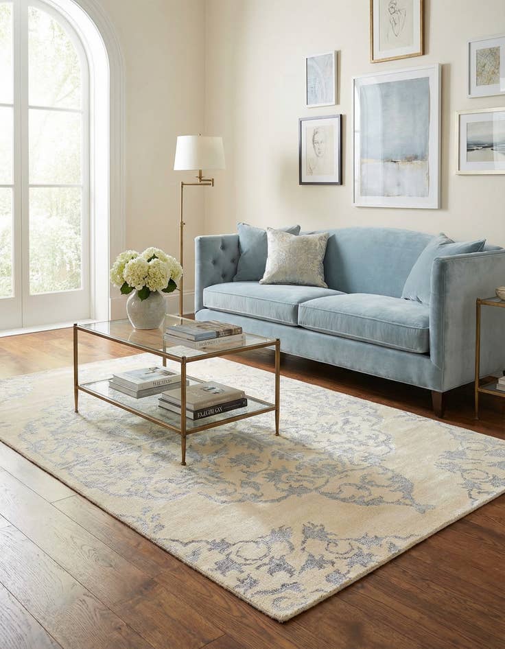 Detail image of 4' 10 x 7' 10 Hand Knotted Darya Rug