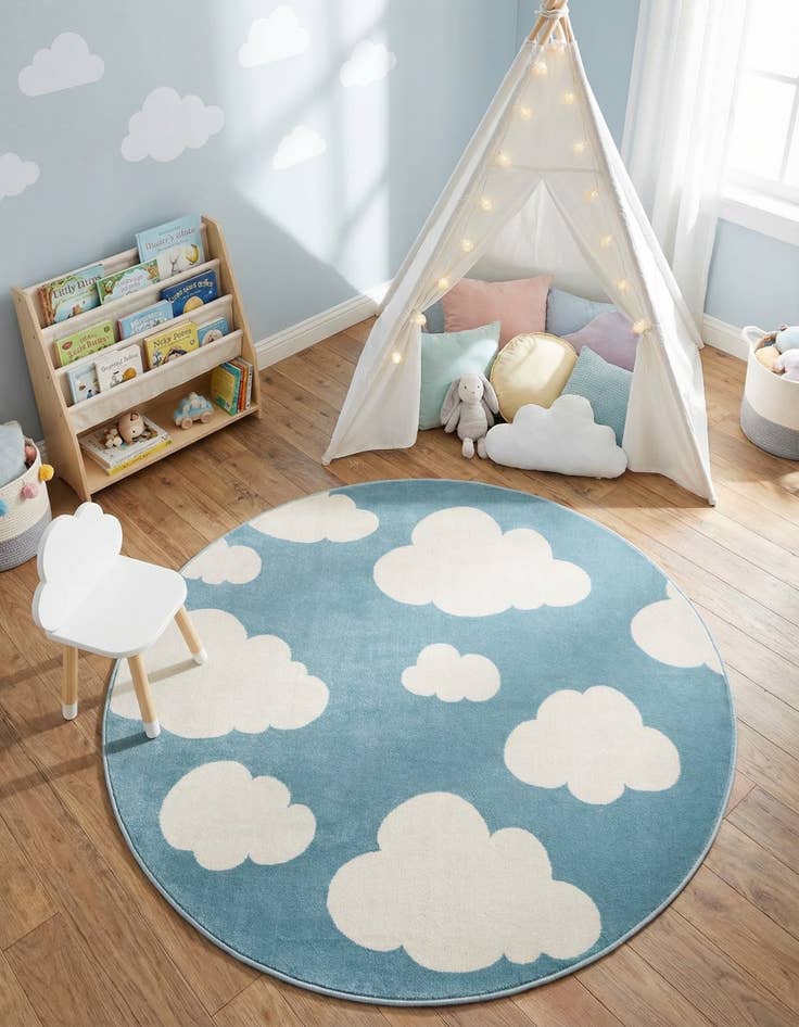 Detail image of 5' 3 x 5' 3 Whimsy Kids Round Rug