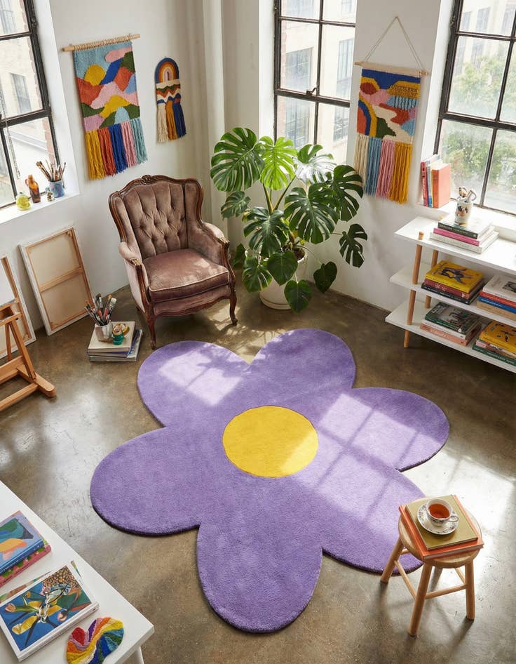 Detail image of 5' 1 x 5' 1 Happy Rugs Funky Flower Wool Round