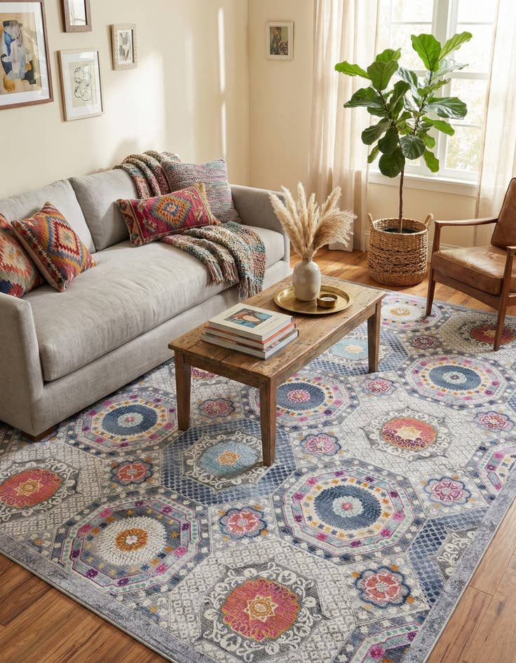 Detail image of 9' x 12' Budapest Rug