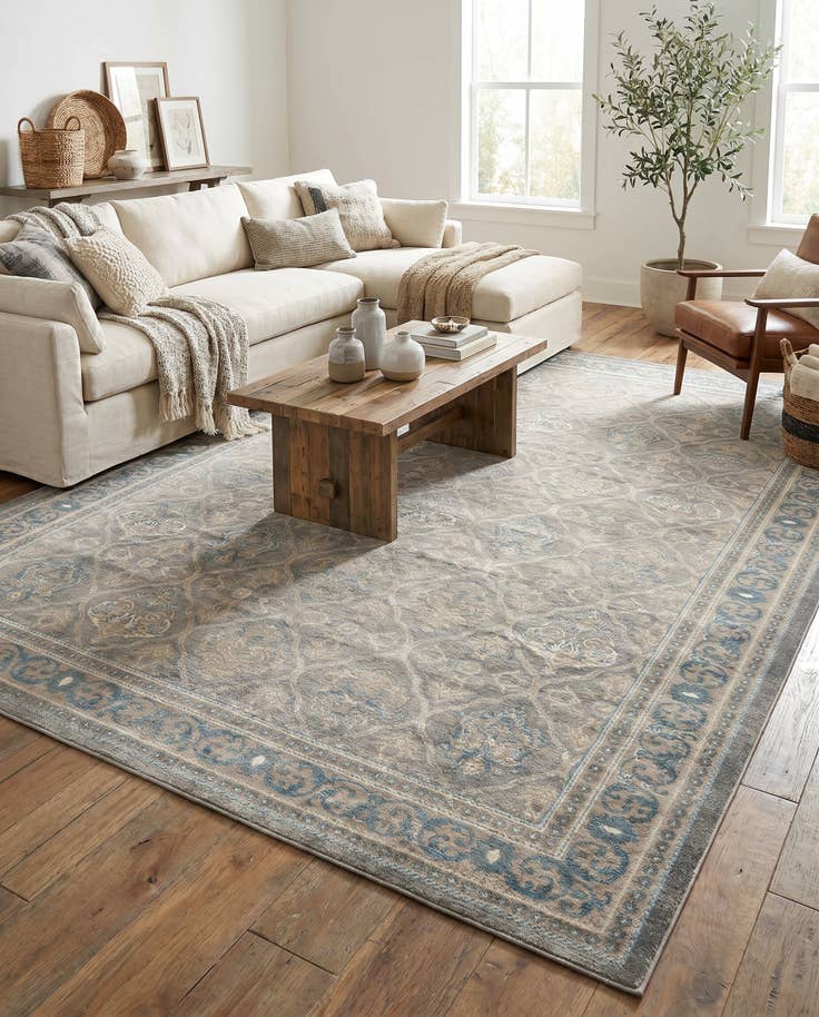Detail image of 10' x 13' Viola Rug