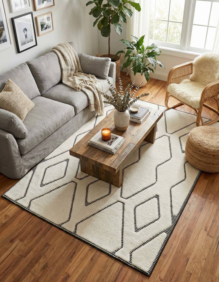 Detail image of 5' x 7' Prismatic Rug