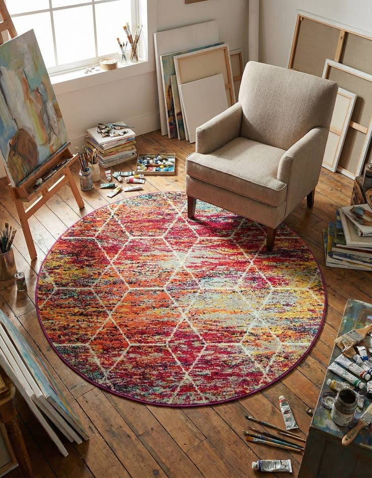 Detail image of  4' x 4' Lattice Frieze Round Rug