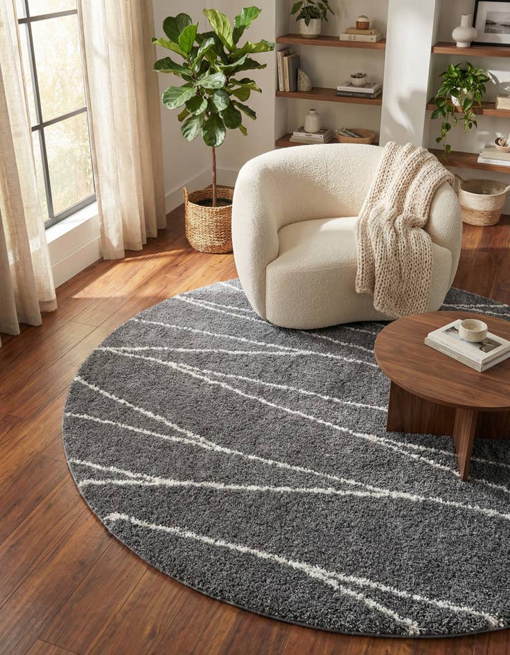 Detail image of 10' x 10' Serenity Shag Round Rug