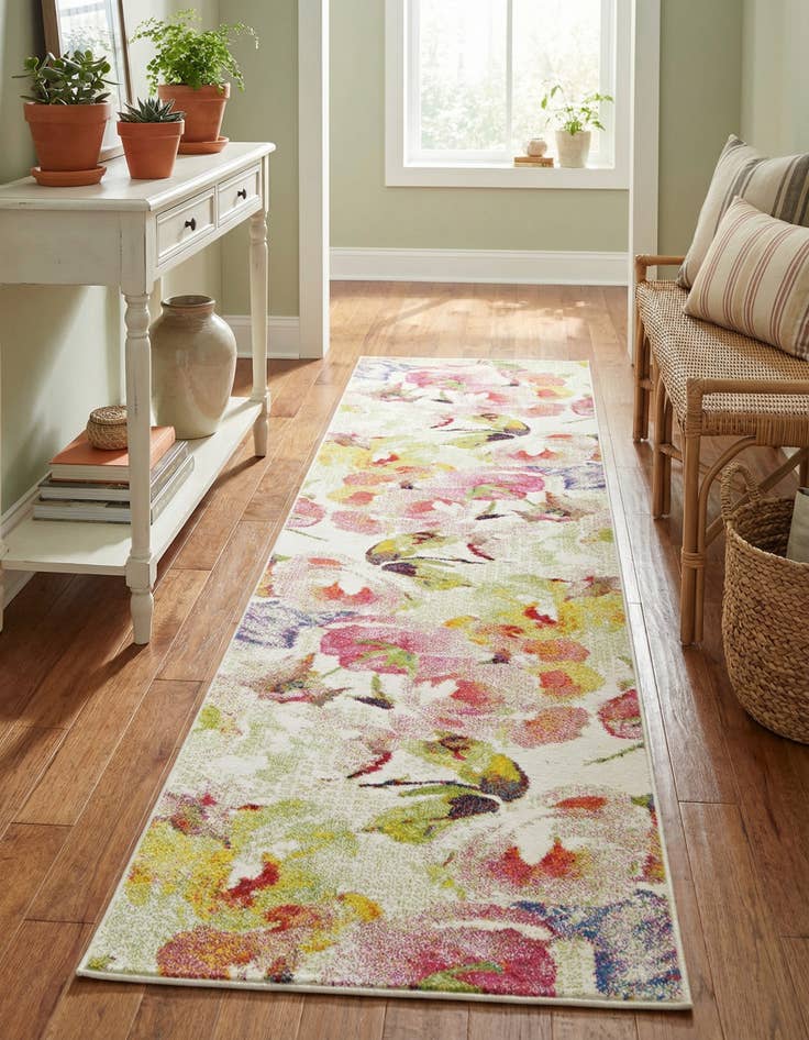 Detail image of 2' 7 x 10' Tuscany Runner Rug