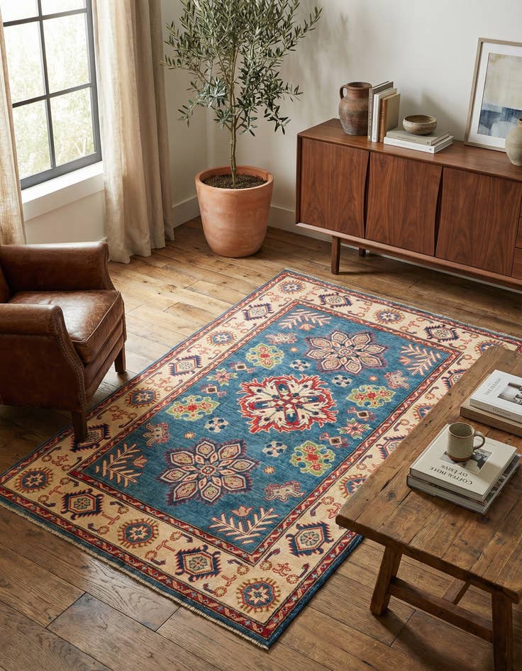 Detail image of 4' 1 x 6' 6 Hand Knotted Kazak Rug