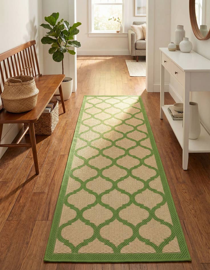 Detail image of 2' 2 x 6' Washable Lattice Indoor / Outdoor Runner Rug