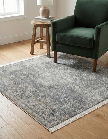 4' 3 x 4' 3 Havana Square Rug
