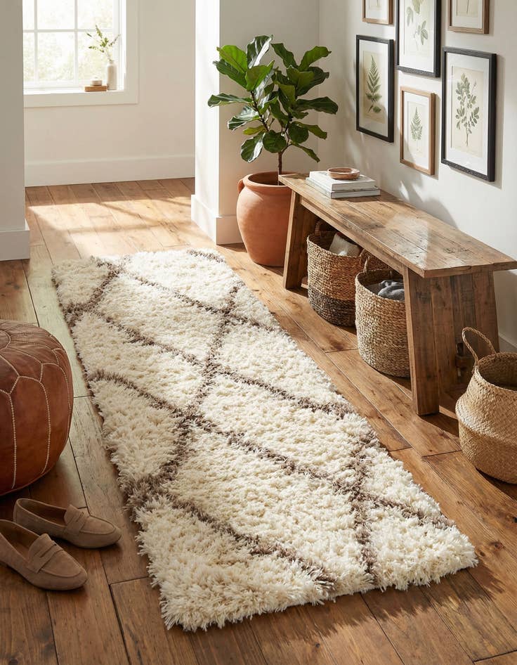 Detail image of 2' x 6' Infinity Shag Runner Rug