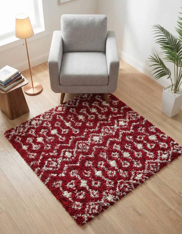 Detail image of 4' x 4' Moroccan Trellis Shag Square Rug