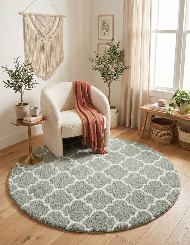 Detail image of 7' 10 x 7' 10 Moroccan Shag Round Rug